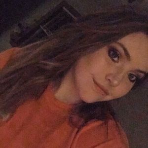 Meet your Posher, Molly